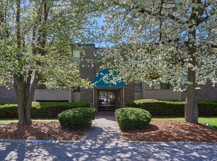 42 Shrewsbury Green Dr UNIT L, Shrewsbury, MA 01545