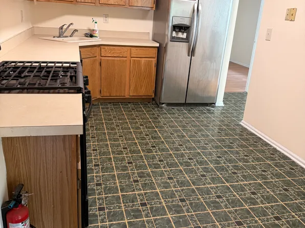 402 Plymouth Rd, North Brunswick, NJ 08902