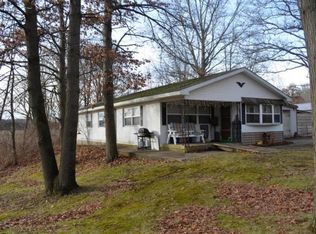 67012 Hess Rd, Edwardsburg, MI 49112
