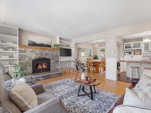 5th image of 1350 Fernwood Dr