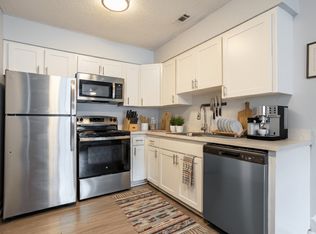 Fernwood Grove Apartments, Tampa, FL 33614