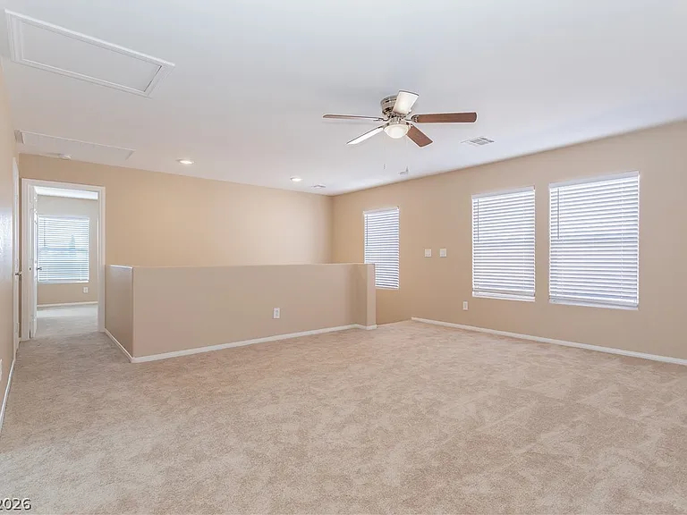11705 Grotta Azzurra Ave — Photo 35