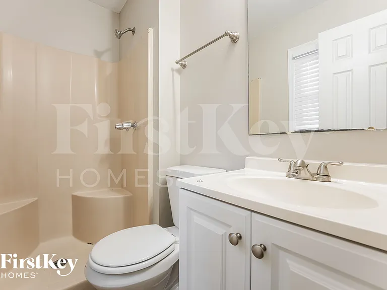 430 Citadel St — Photo 13
