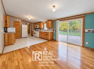 579 110th Ave, Plainwell, MI 49080