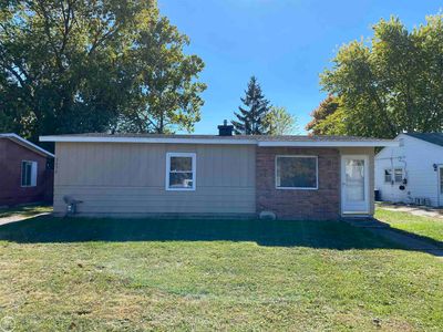 2636 Locust St, Port Huron, MI, 48060