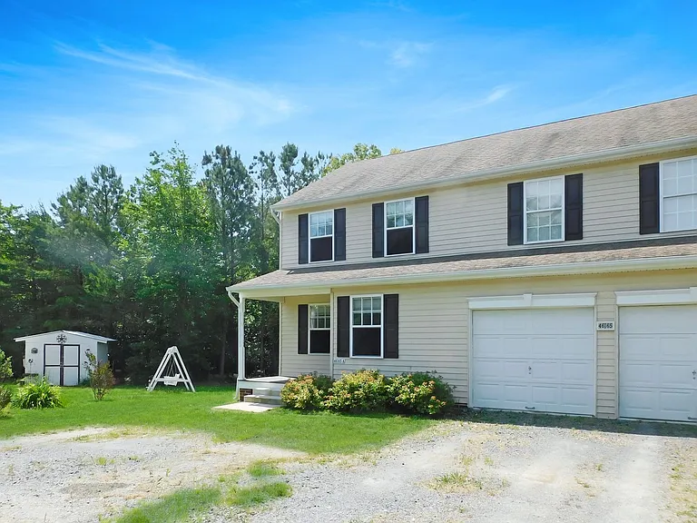 46165 Kayak Ct #A — Photo 2