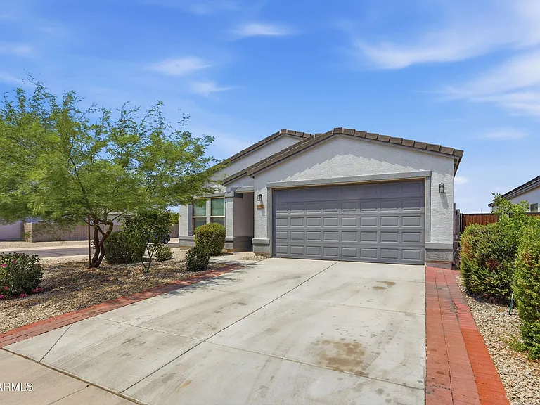 1692 W Aztec Dr — Photo 36