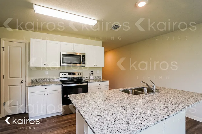 9089 Aegean Cir — Photo 7