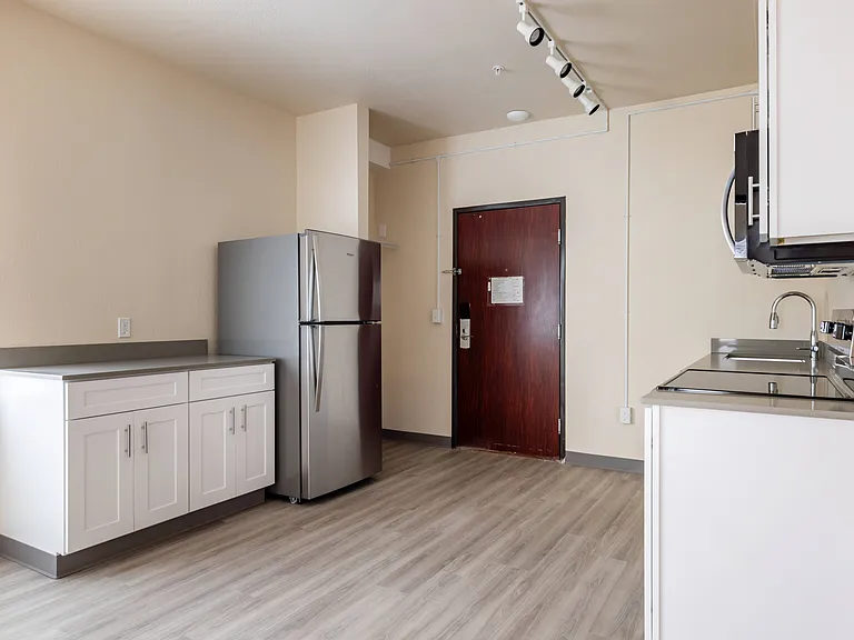 Woodland Flats Apartments — Photo 114