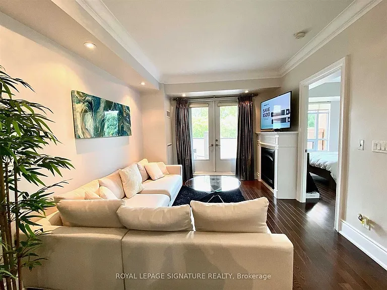 1717 Avenue Rd #322 — Photo 3