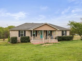 2403 Oak Knob Rd, Lafayette, TN 37083