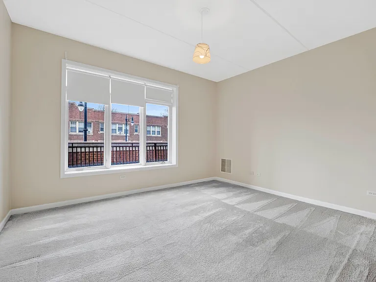 5036 W Pensacola Ave #203 — Photo 8