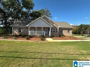 702 Southgate Ln, Bessemer, AL 35022