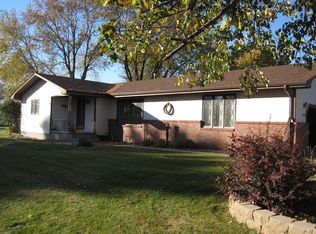 2210 Gateway Ave, Grand Island, NE 68803
