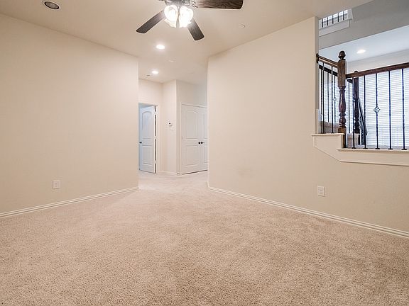 4_5-Downstairsmediaroom.jpg