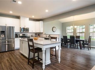 6897 Pin Oaks Dr, Denver, NC 28037