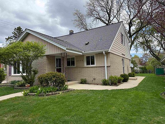 3rd image of 2250 N 103rd St