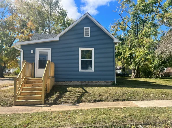 1567 S 19th St, Terre Haute, IN 47803