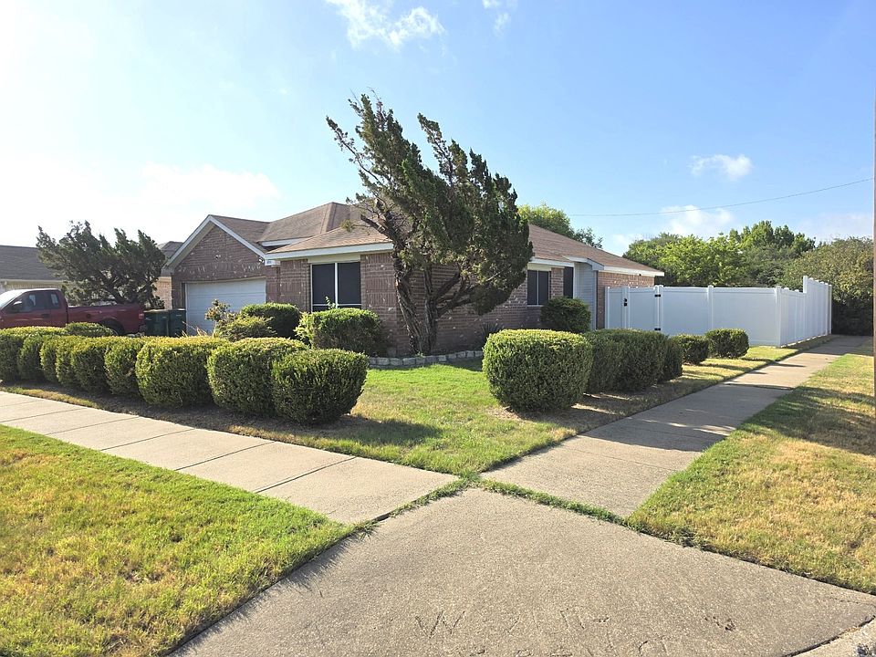 1st image of 801 Ragland Dr