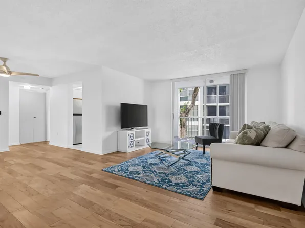 5936 Morningstar Cir APT 205, Delray Beach, FL 33484