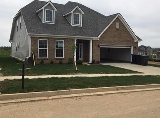 2152 Carnation Dr, Lexington, KY 40511