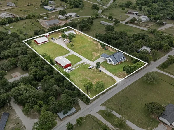 137 County Road 3351, Paradise, TX 76073
