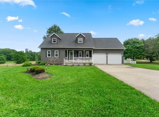 5276 Newton Falls Rd, Ravenna, OH 44266