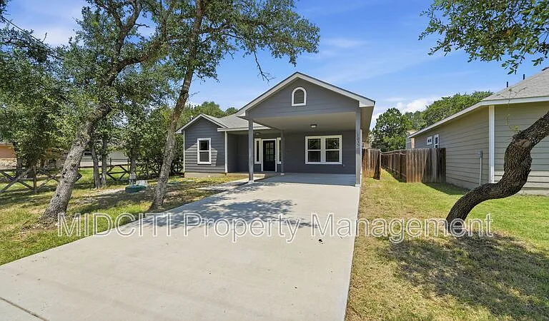 1035 Cedar Grove Trl — Photo 3