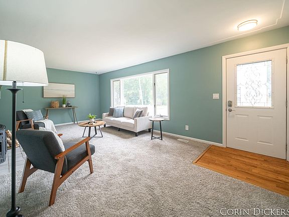 5th image of 786 Georgia St NE