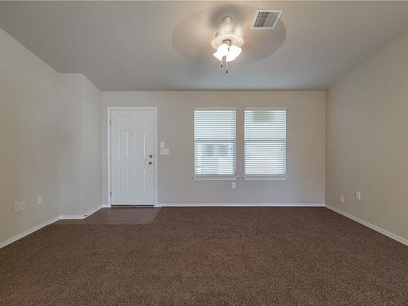 3rd image of 5913 Beechwood St
