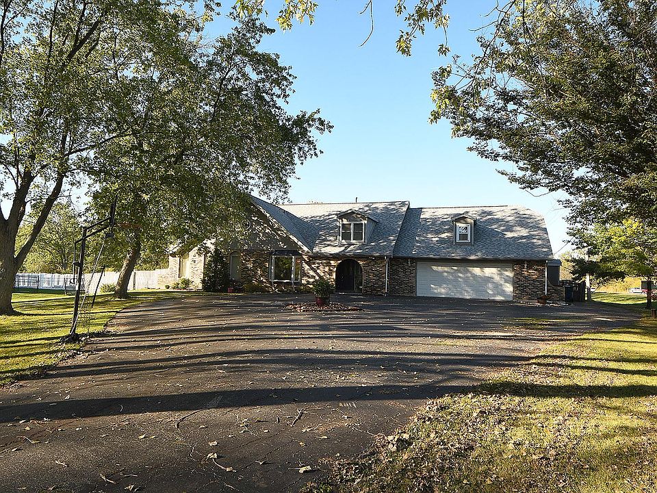 1st image of 9600 Wild Cherry Ln