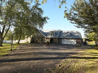 9600 Wild Cherry Ln, Palos Park, IL 60464