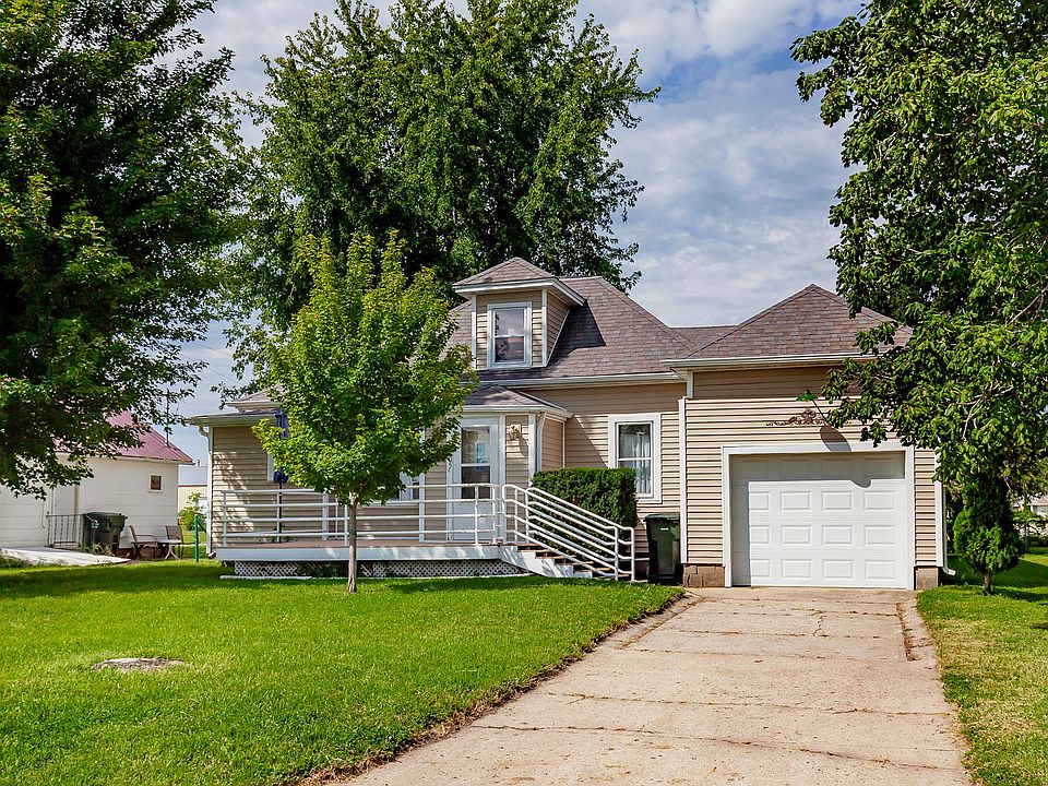 1st image of 1205 18th St