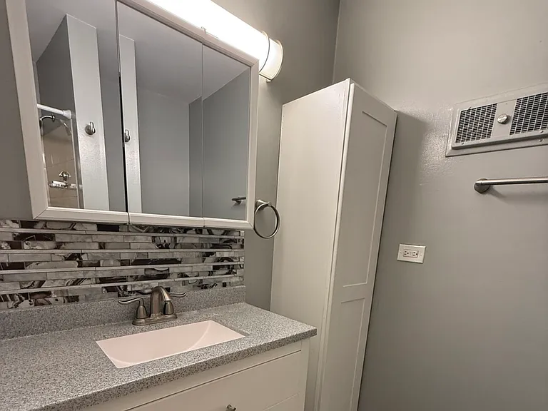 2116 Briar Hill Dr — Photo 11