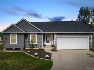 11041 Legacy Ln, Davison, MI 48423