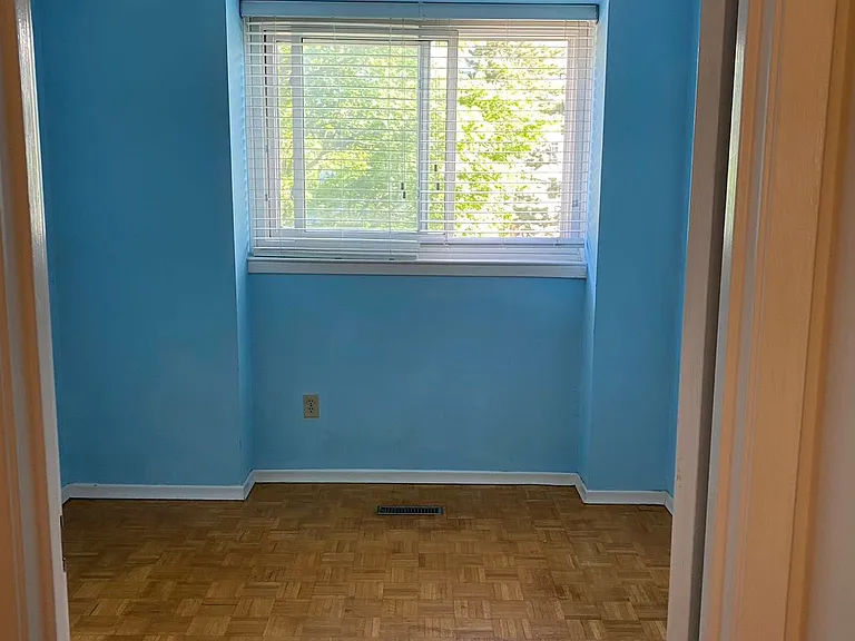 155 Corinthian Blvd — Photo 10