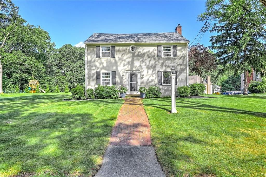 42 Rosewood Ln, Cumberland, RI 02864 MLS 1360994 Zillow