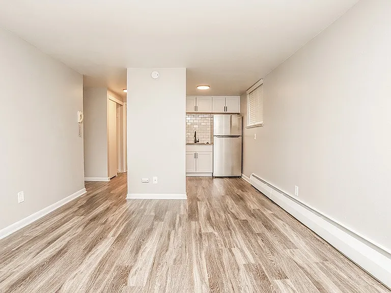780 Dexter — Photo 14