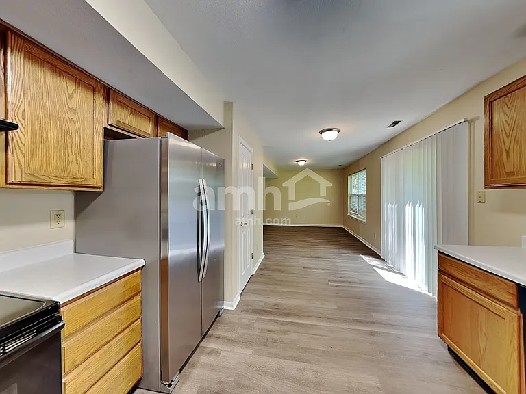 12693 Glengary Dr — Photo 4