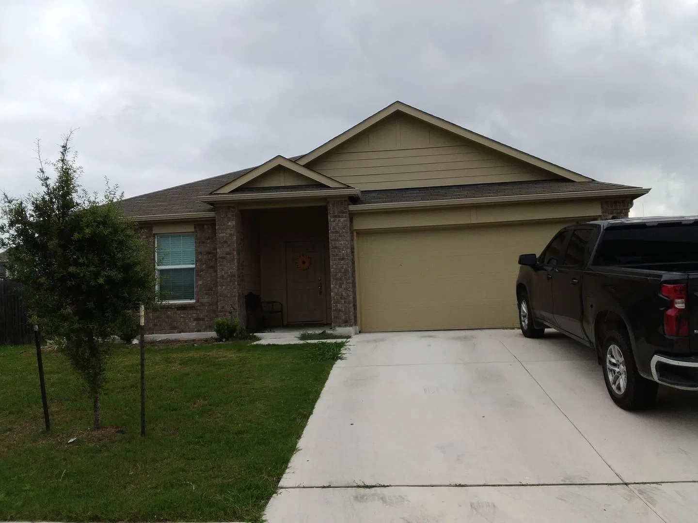701 Bluejack Way — Photo 1