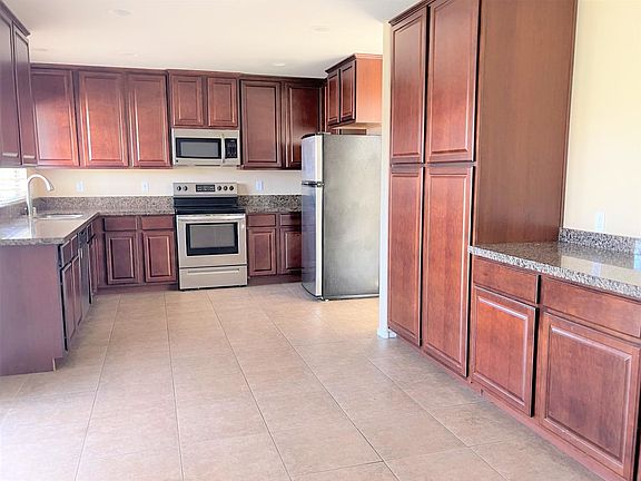 3rd image of 2296 E Hawken Way