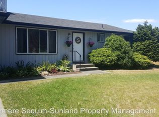 73 Crownview Ln, Sequim, WA 98382