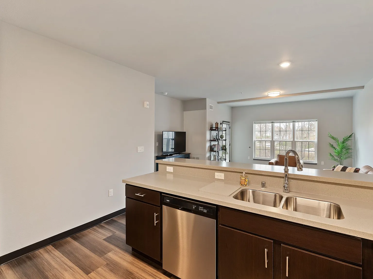 Tannery Falls Apartments — Photo 1