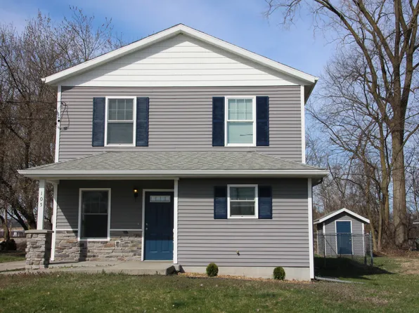105 Loomis St, Sparta, MI 49345