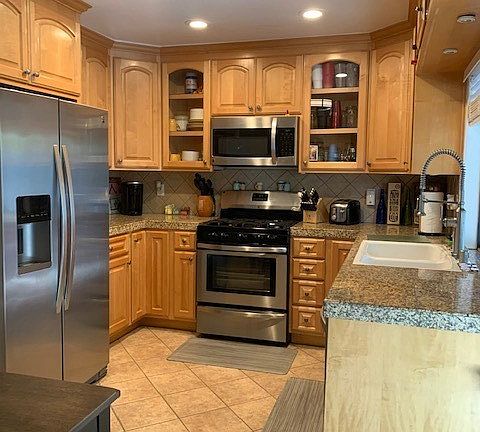 3rd image of 25668 Lupita Dr