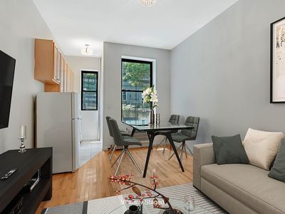 320 E 90th St APT 1D, New York, NY, 10128