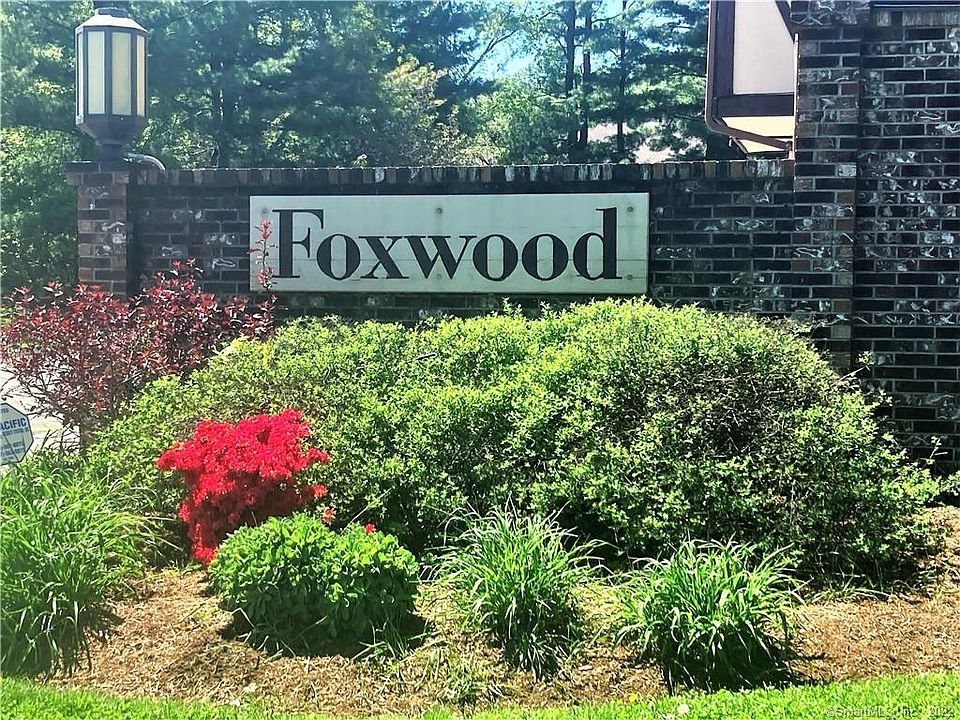 1st image of 144 Foxwood Close #144