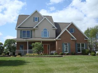 3306 Chagrin Valley, Findlay, OH 45840