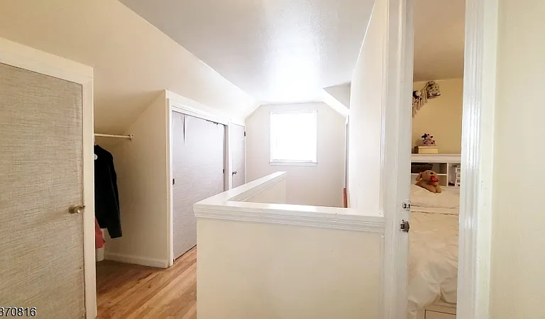 183 Reeve Ter — Photo 15