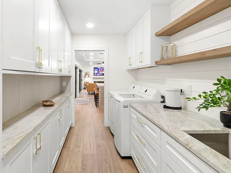 3540 NE 28th Ave — Photo 42